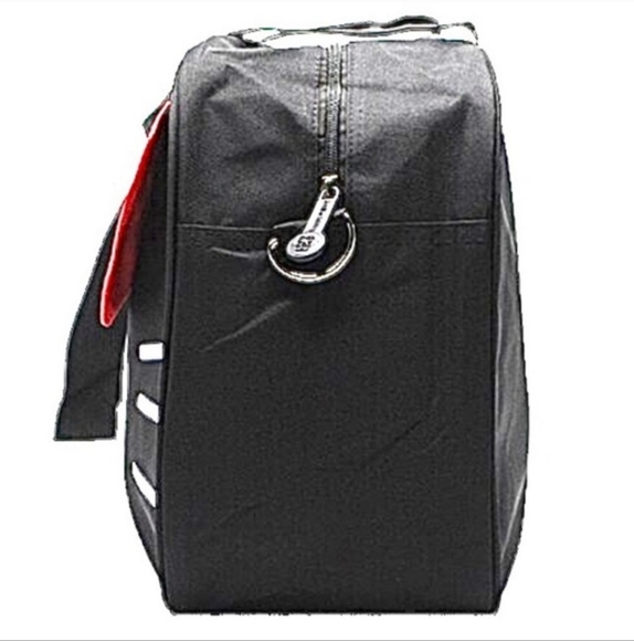 Hello Kitty Weekender Bag - Picture 10 of 15